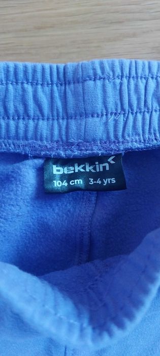 Dresy dziewczęce rozm. 104, marka Bekkin, stan bdb