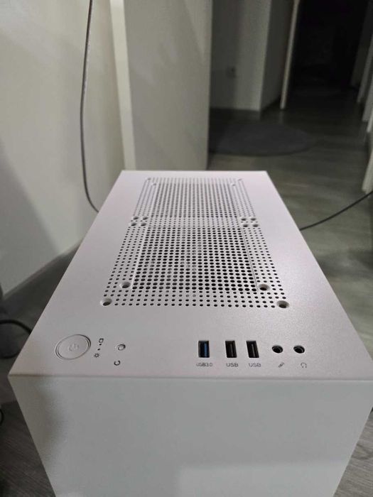 Computador PC Desktop Torre AsRock B450M-HDV Ryzen 5 3.2GHz 16GB DDR4