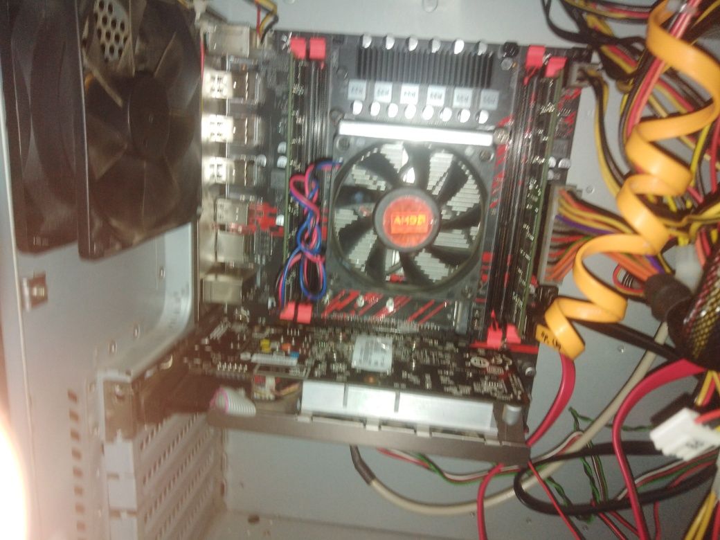 ПК 500гб HHD, DDR3 32gb Intel Xeon E5-2673 v3 з