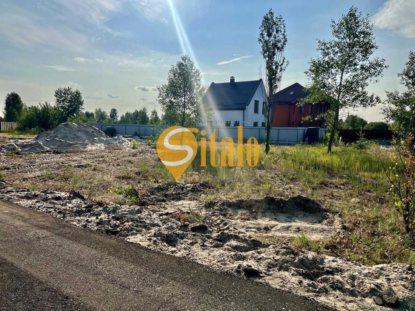 Кутова ділянка біля озера Святище 50 метрів Закрита територія Осокорки