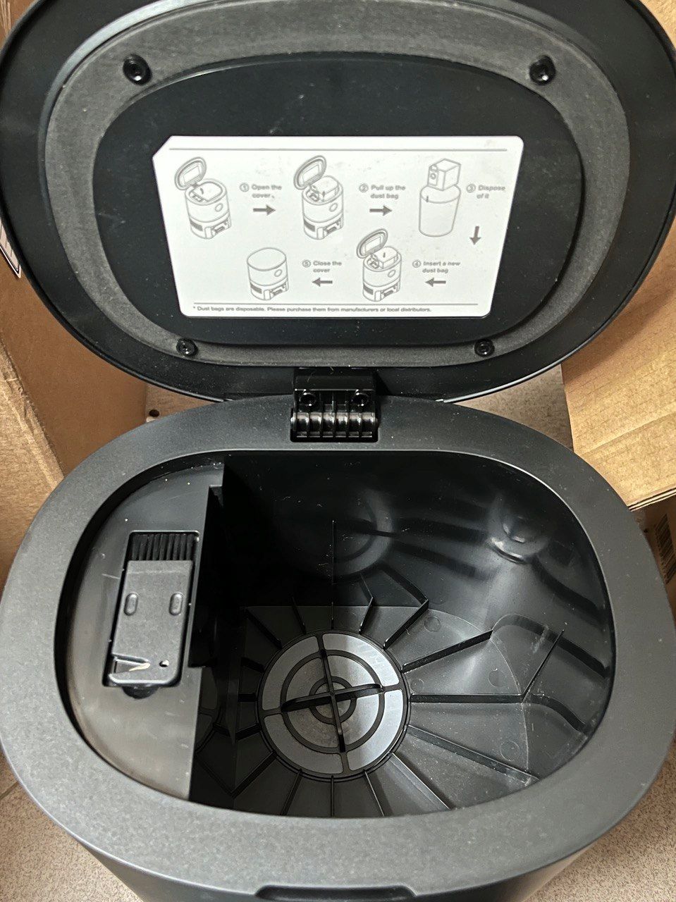 Robot sprzątający Imou RV-L11-A czarny