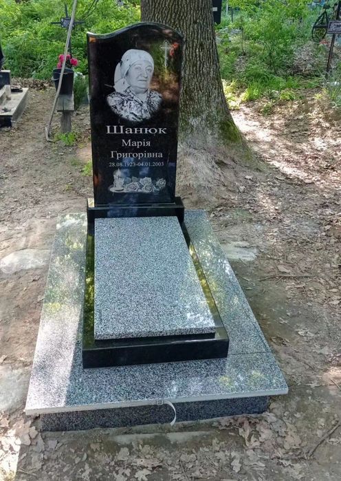 Пам'ятники під ключ