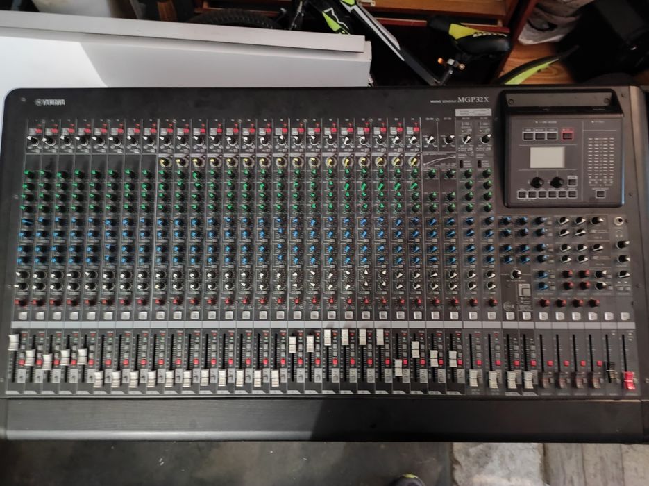 Мікшерний пульт  YAMAHA MGP32X
