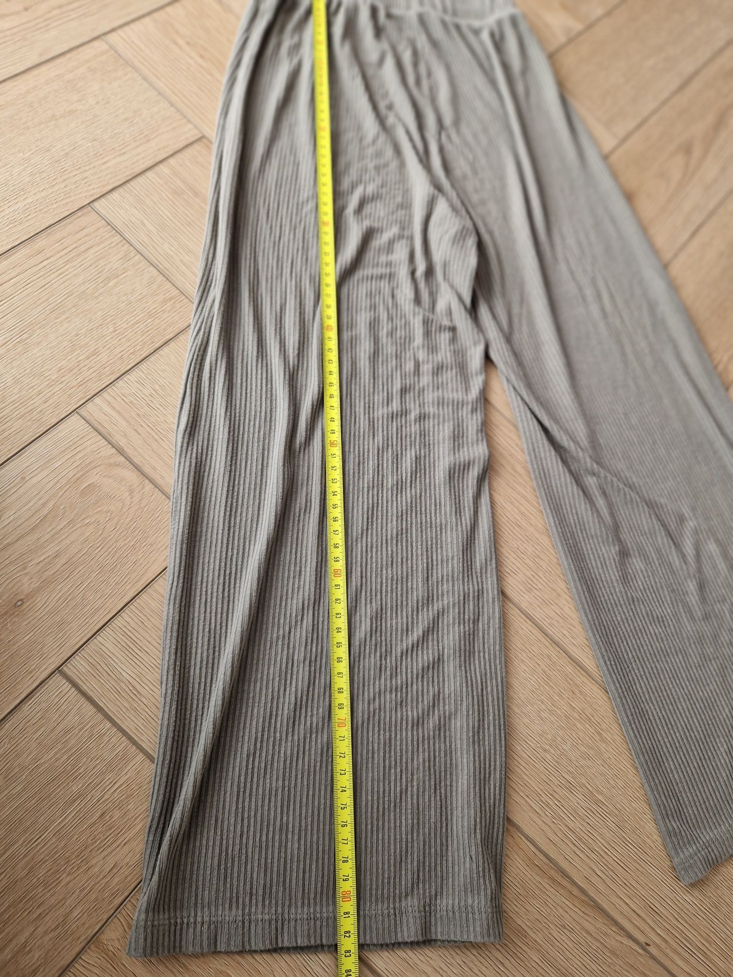 Spodnie szerokie damskie kuloty prążkowane xs hm z wiskozy