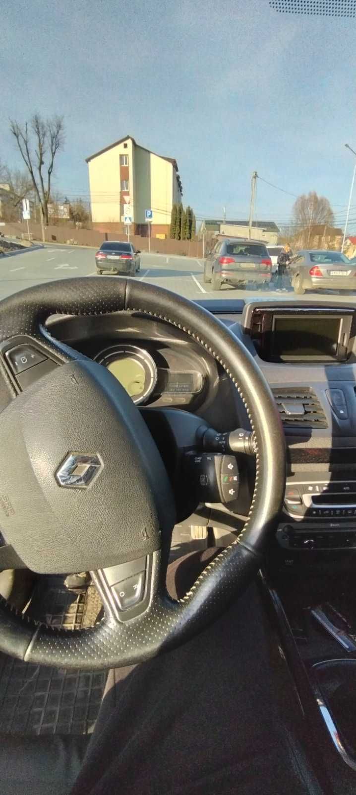 Renault Megane 3 Bose універсал