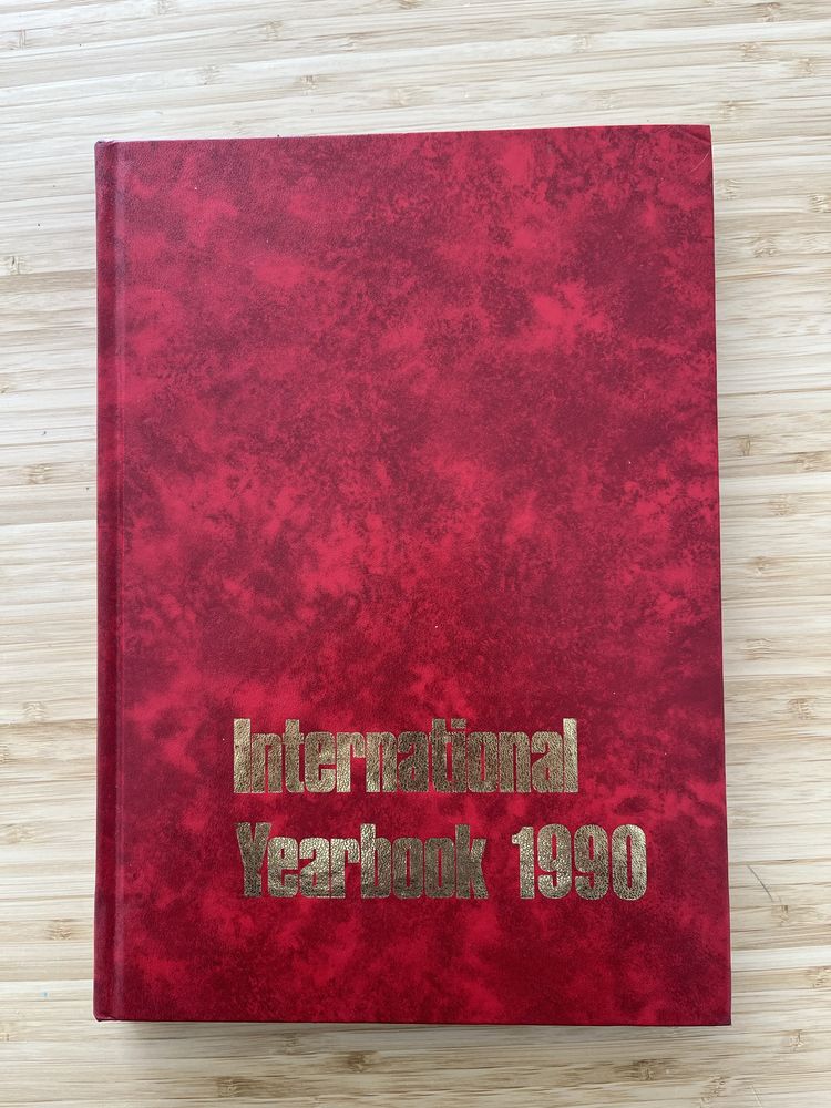 International year book de 1989 a 1991