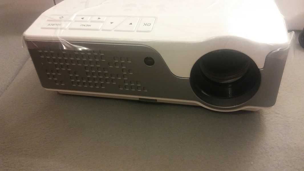 Projektor LCD LED 1080p, FullHD, NOWY