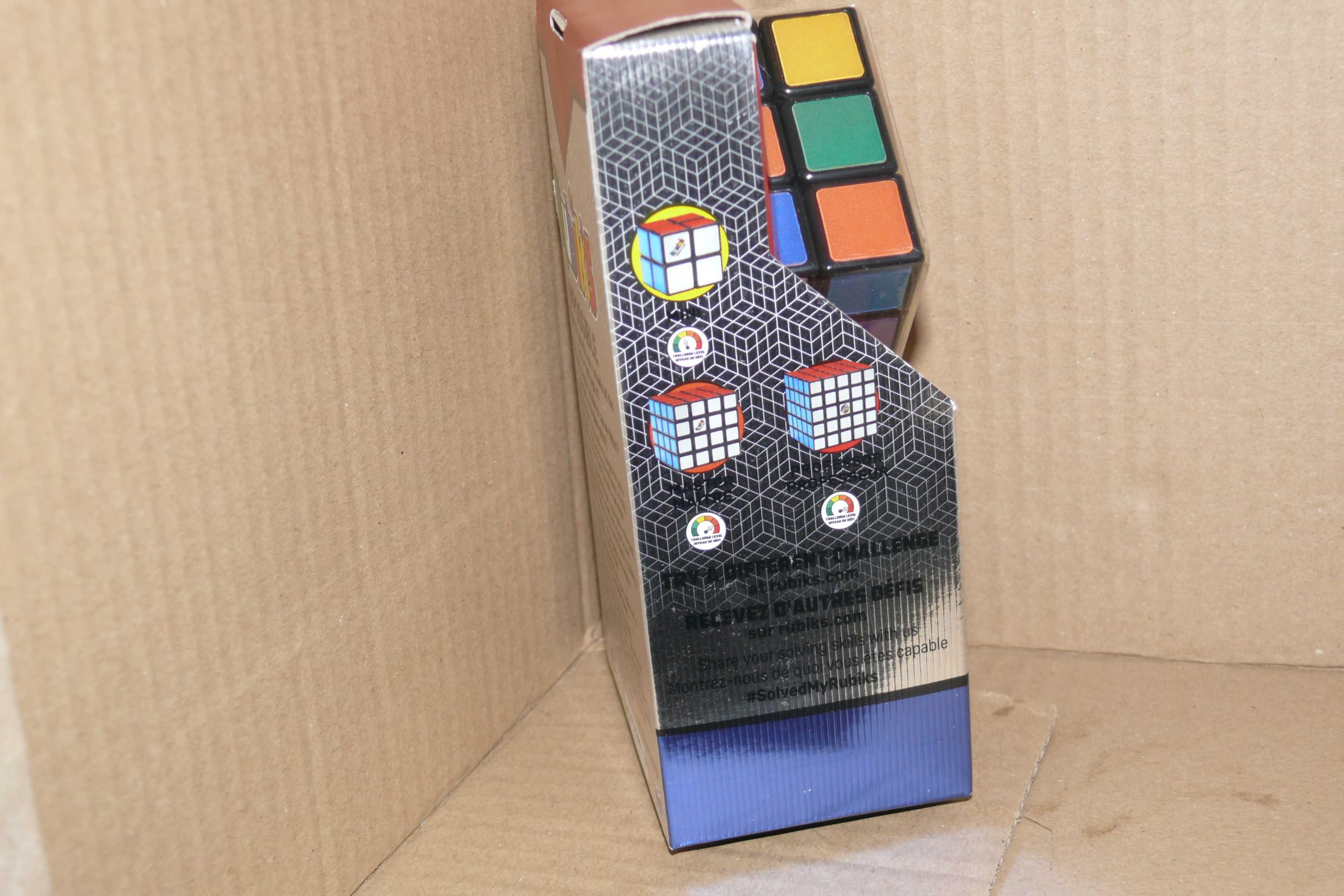 CUBO Mágico RUBIK'S Impossivel - Selado