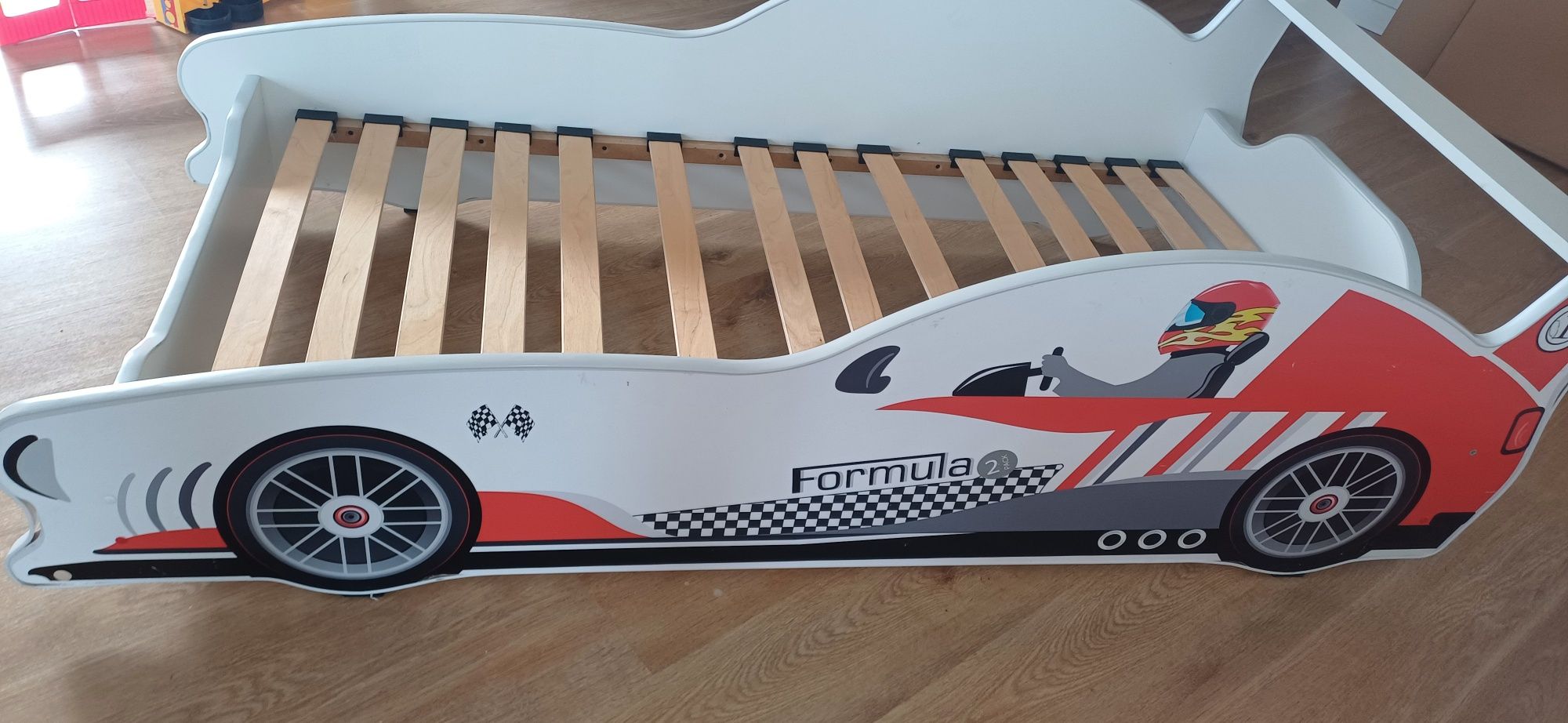 Łóżko formuła dla chłopca