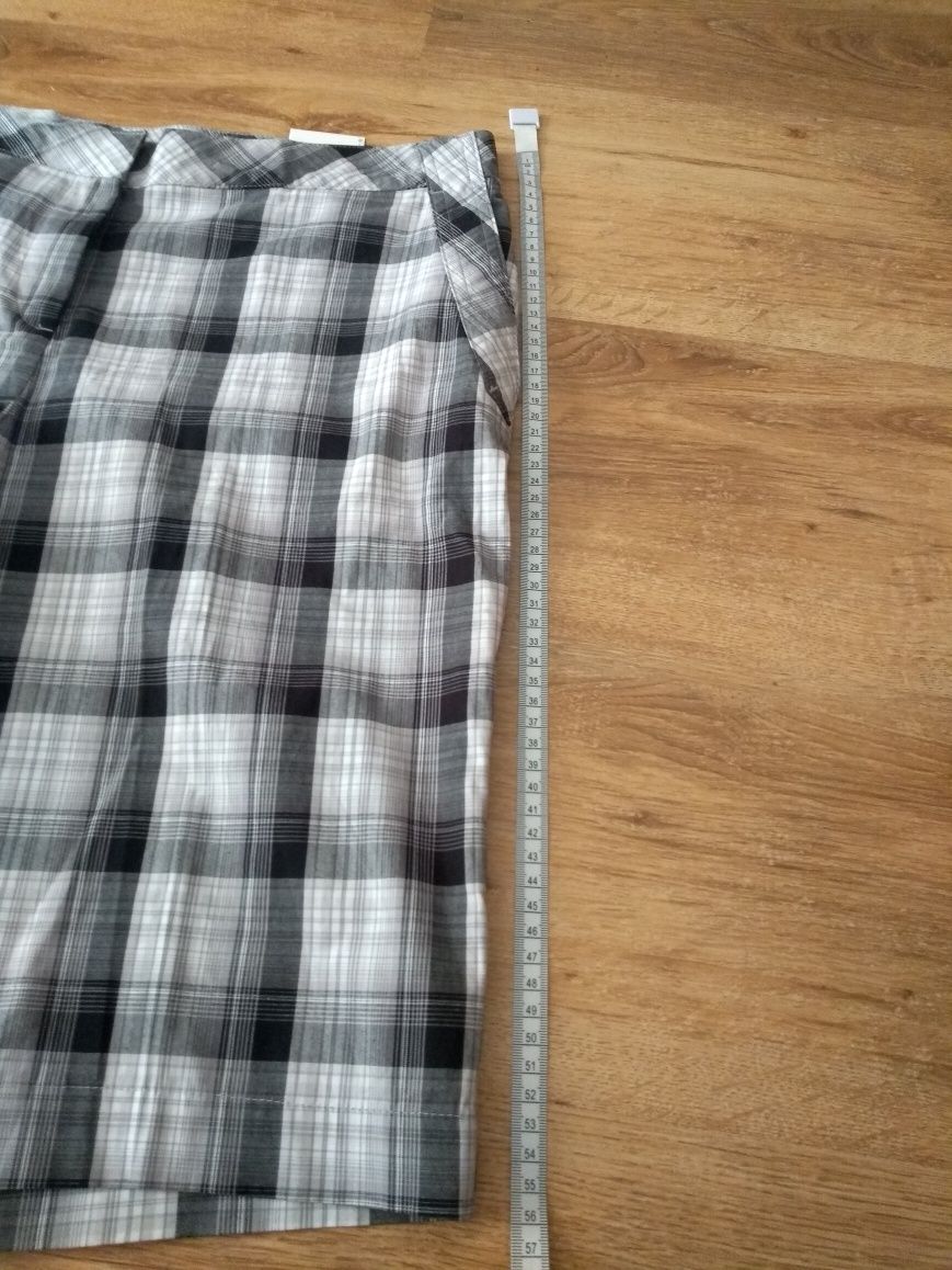 Krótkie spodenki Izod Golf Classiix 12 Nowe L xl spodnie kratę męskie