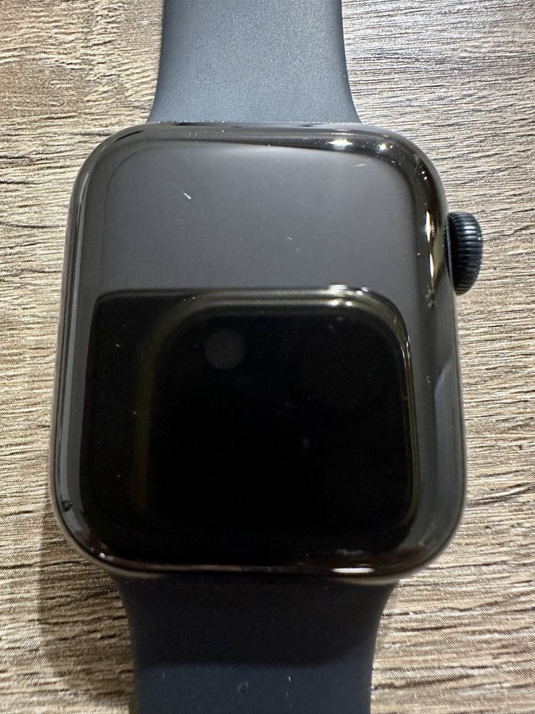 Apple Watch SEII na gwarancji