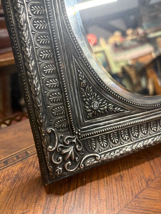 Przedwojenne lusterko