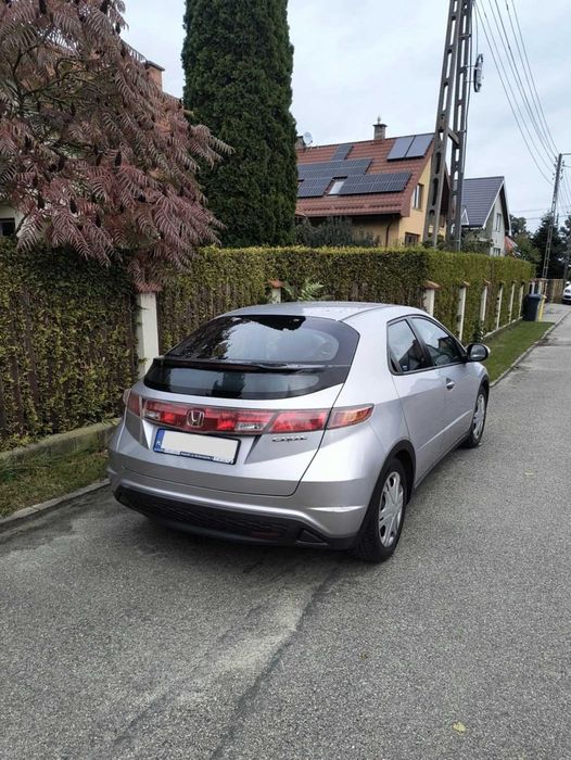 Honda Civic Hatchback 1.4l 83 km UFO