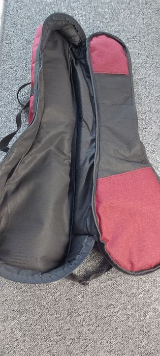 Pokrowiec do ukulele ocieplany pianką