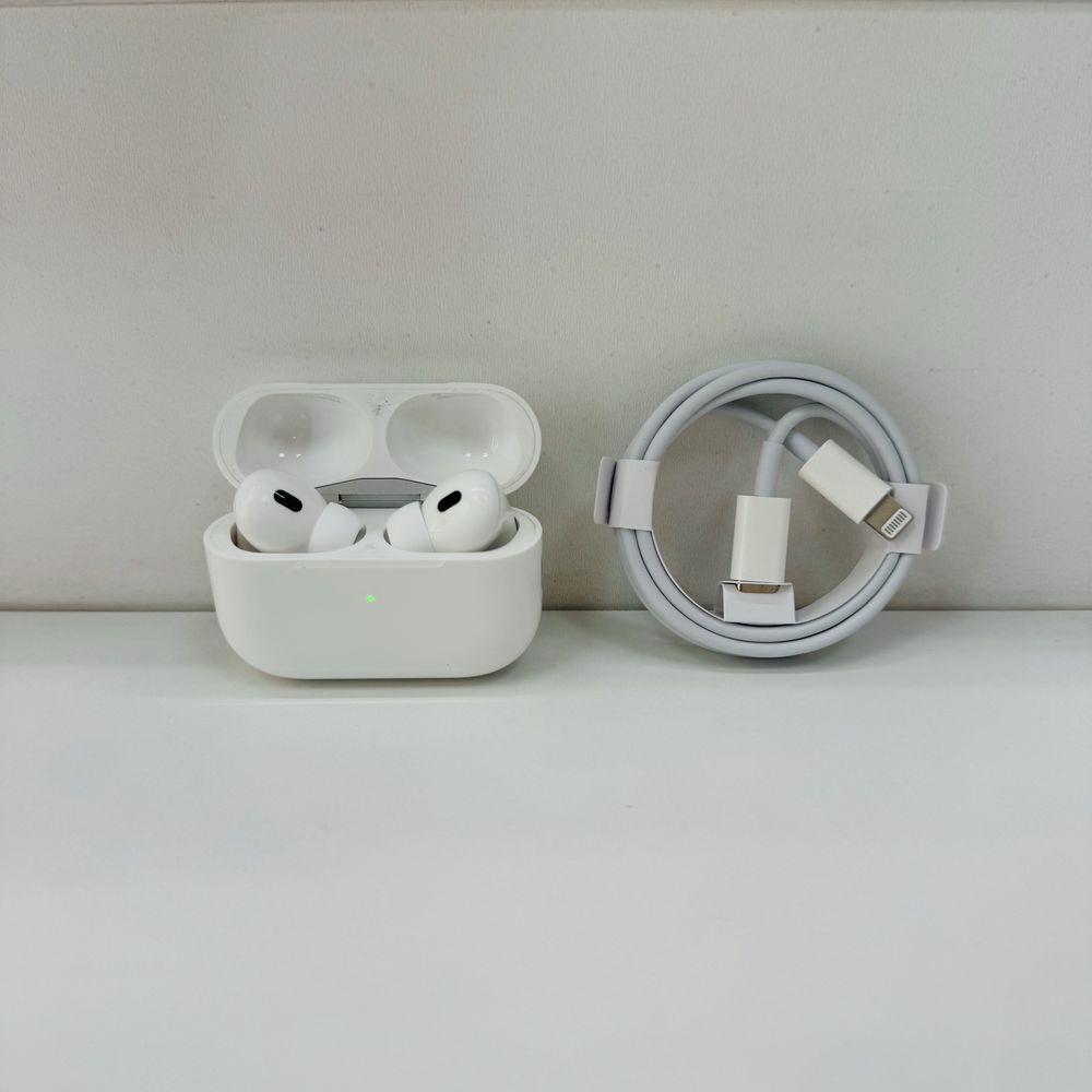 Вживані оригінальні із США Apple Airpods Pro 2