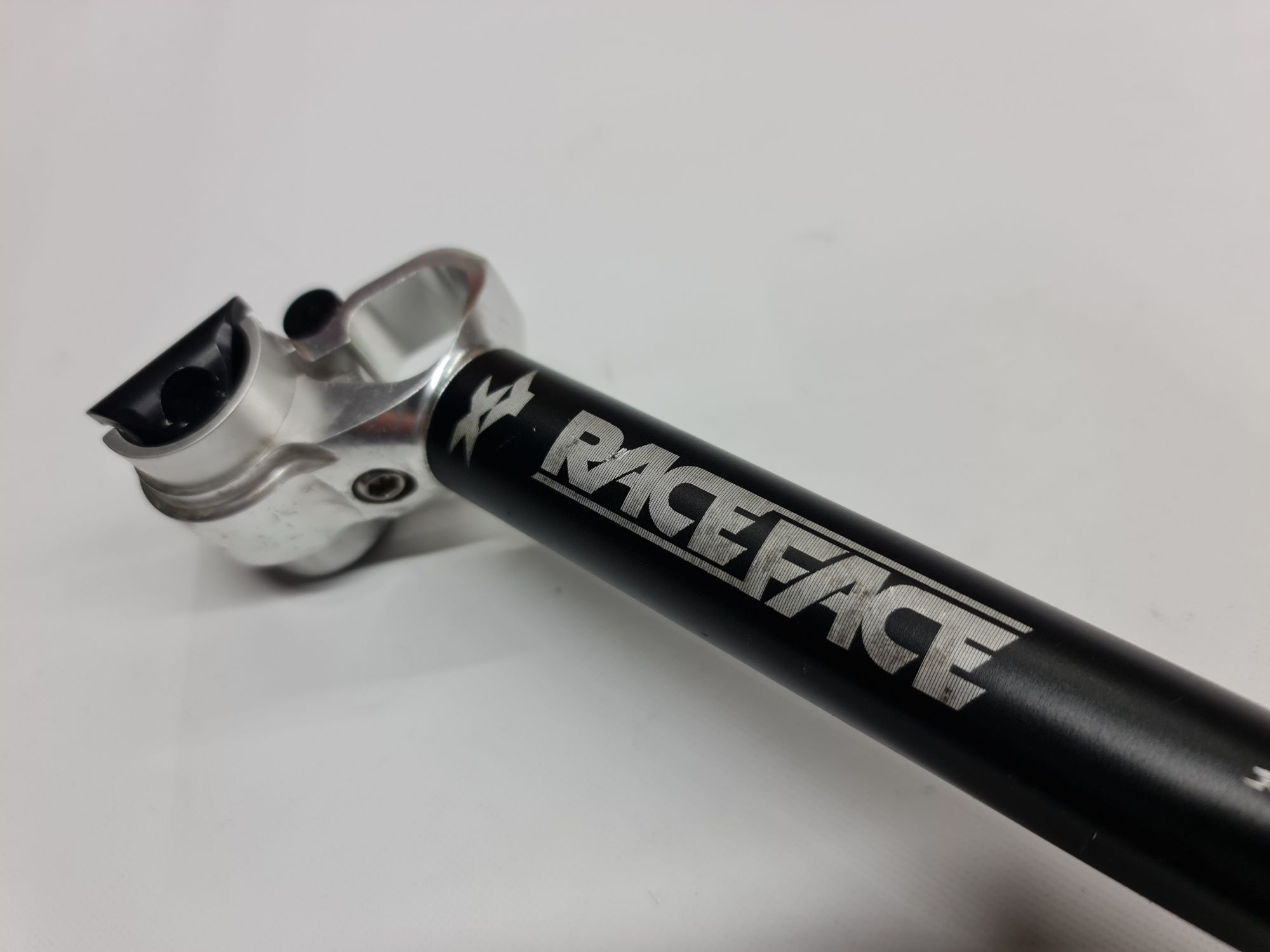 Sztyca Race Face XY 26,8mm RetroBike