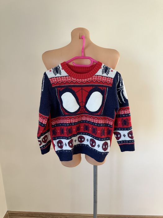 Sweterek swiąteczny rozmiar 104-110 cm spiderman George sesja święta