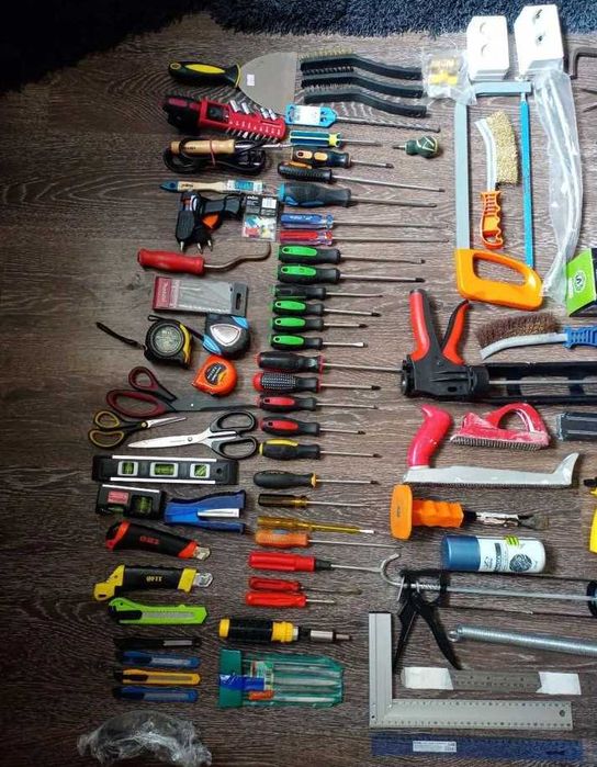 Набор инструмент очень много