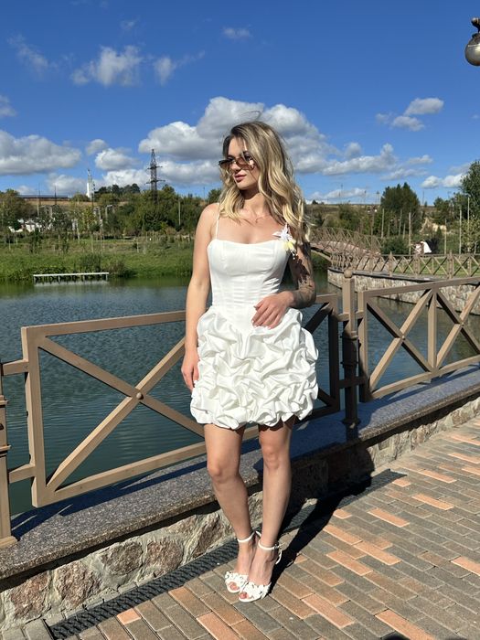 Дуже гарна Сукня від leia