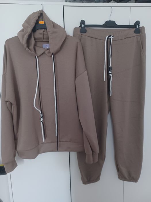 Komplet dresowy damski dres do biegania spodnie na gumie bluza z kaptu