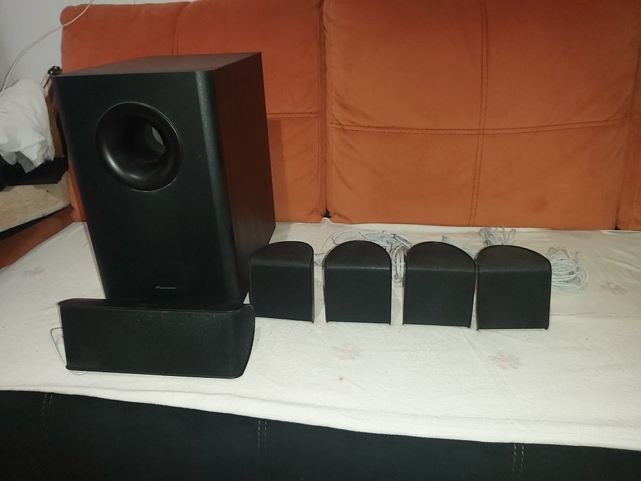 Colunas e sub pioneer homecinema
