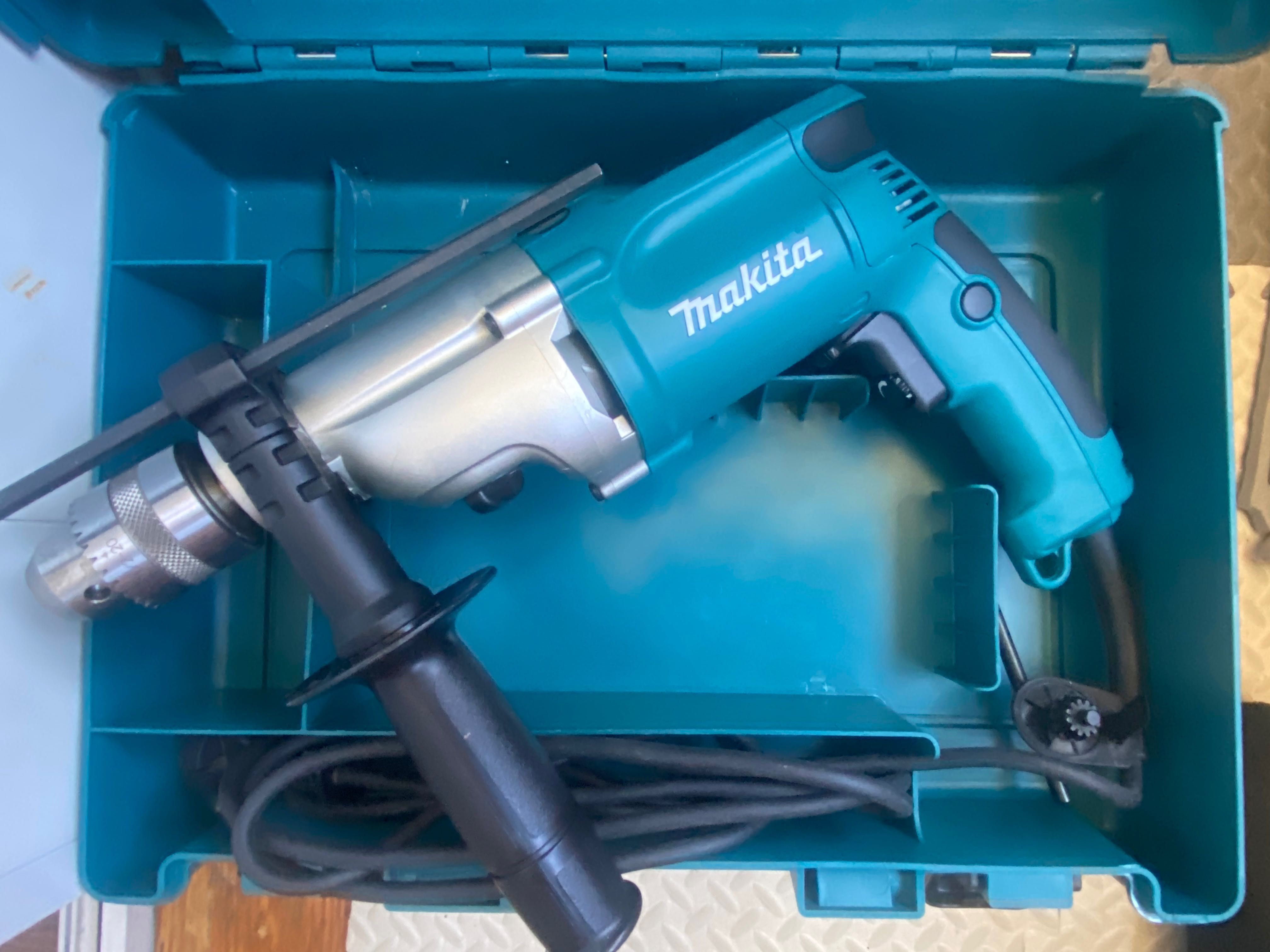 Makita HP2050-дрель профи