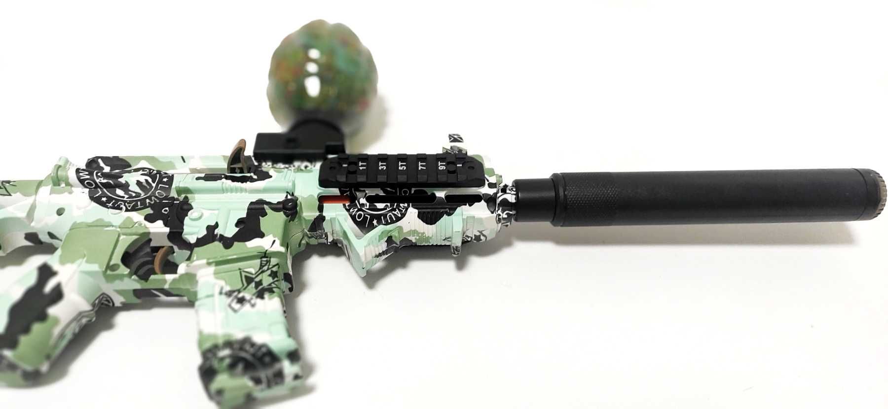 Автомат на орбізах М416 Green з глушником, що світиться, акум. 7.4V