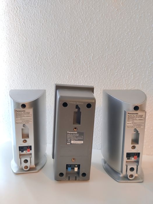 5 Colunas de Som Panasonic SB-PC335, SB-PC520, SB-FS335, SB-FS520 70W