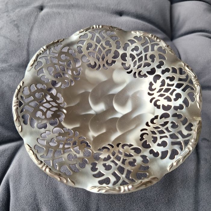 Miska metalowa na cukierki, suchy owoce, orzechy