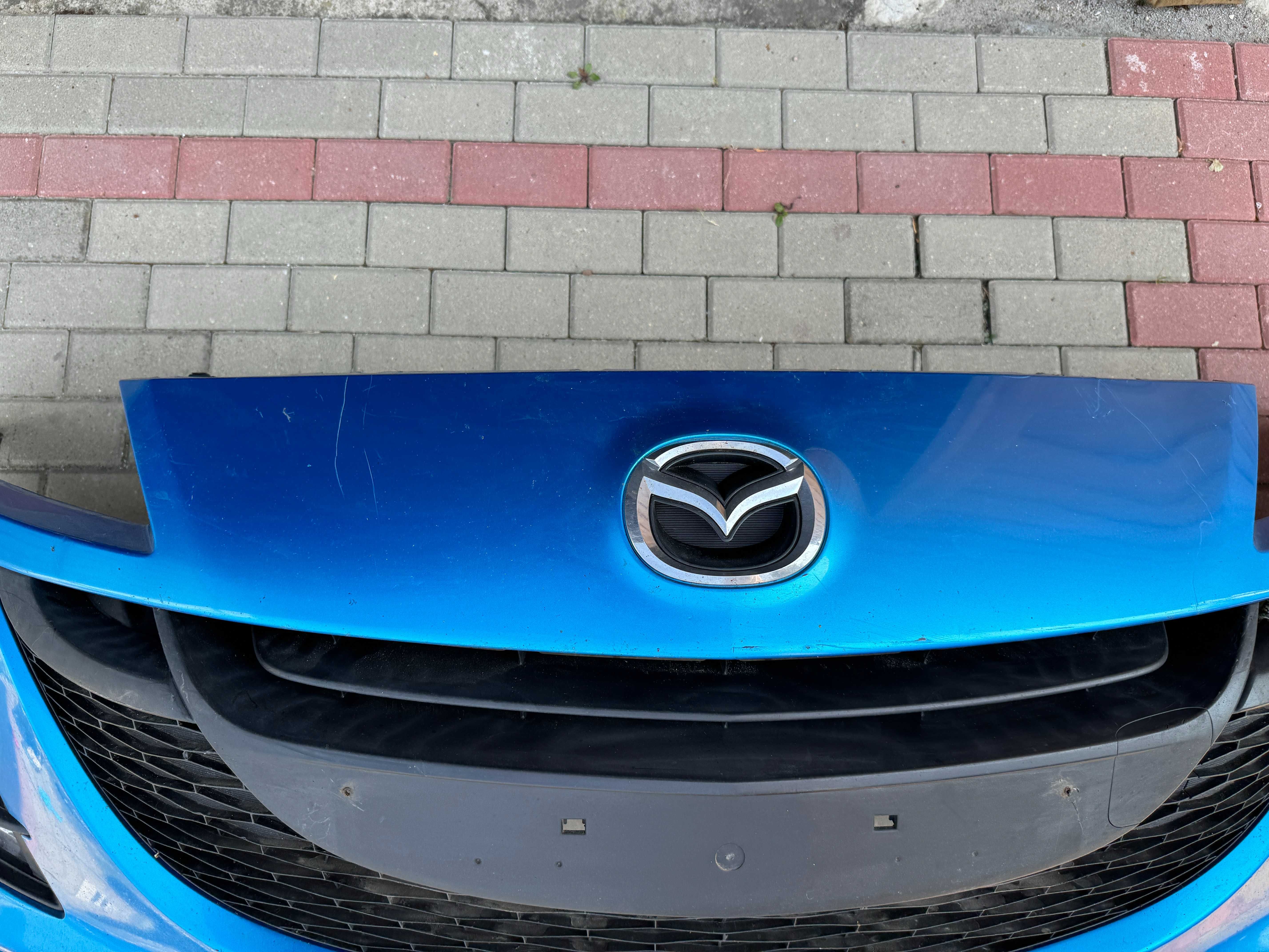 [152] Zderzak przedni Mazda 3 BL 09r.