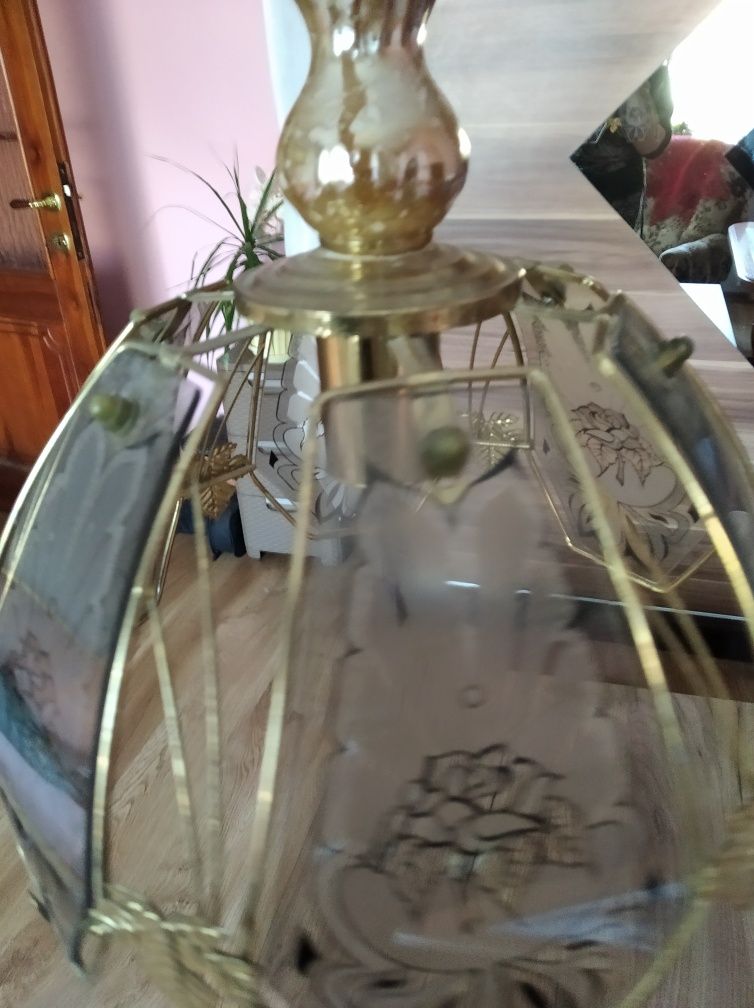 Lampa sufitowa na jedną żarówkę z brązowymi szybkami