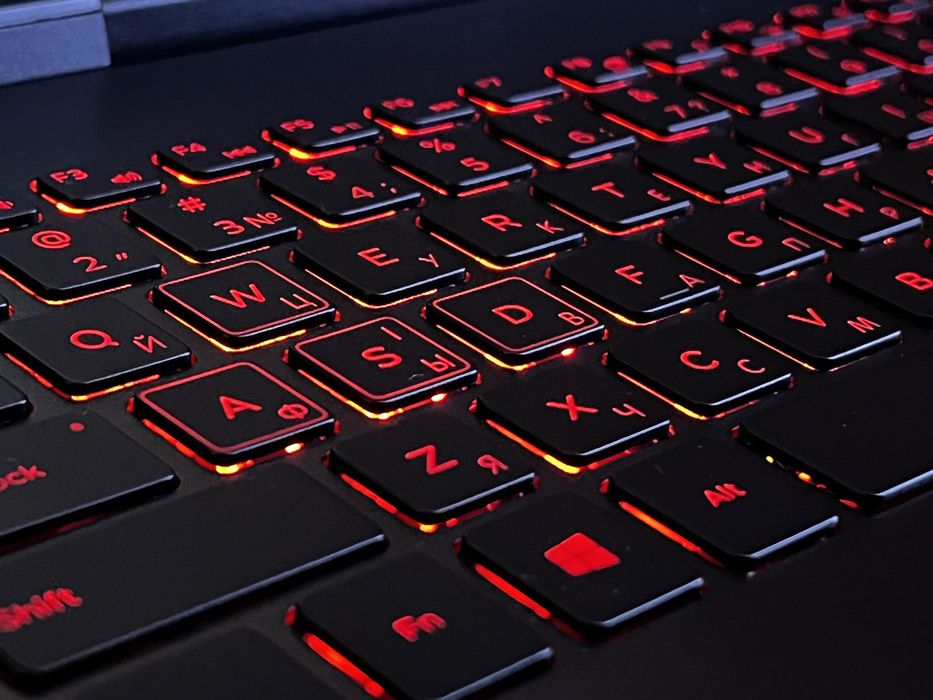 Dell Gaming 15, GTX1060, Core I7 7700hq