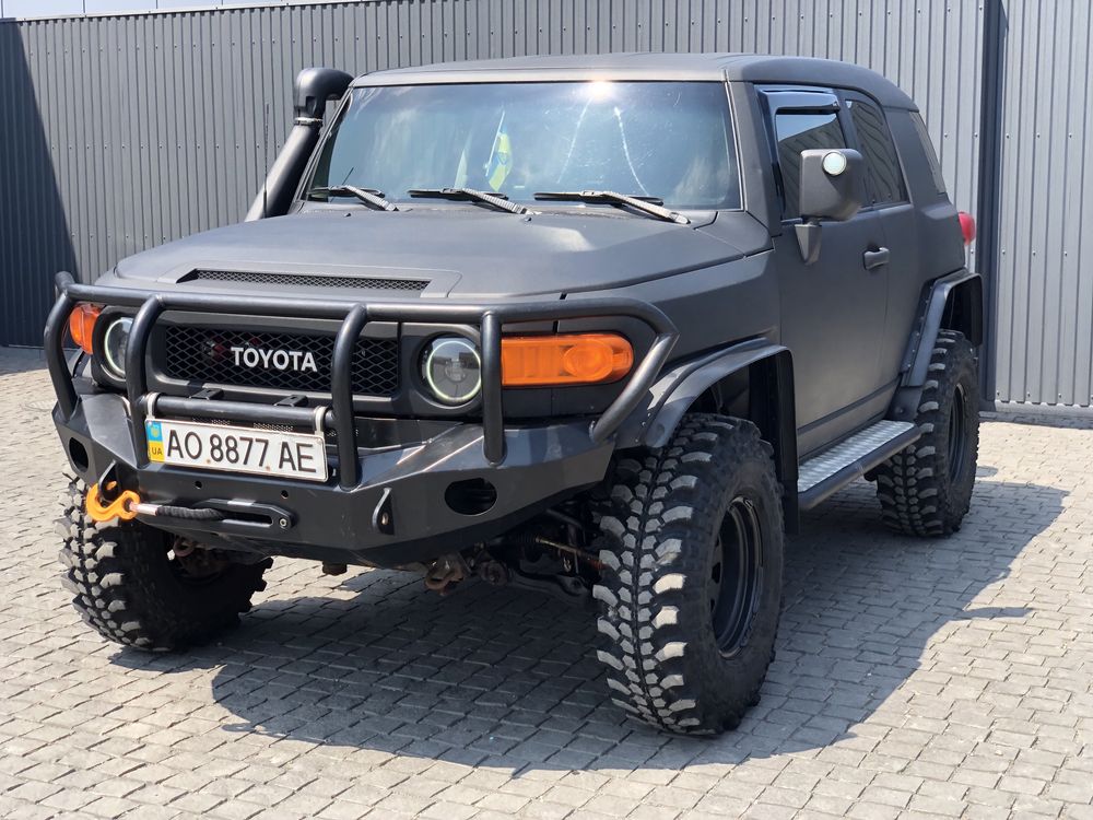 TOYOTA FJ Cruiser Off Road