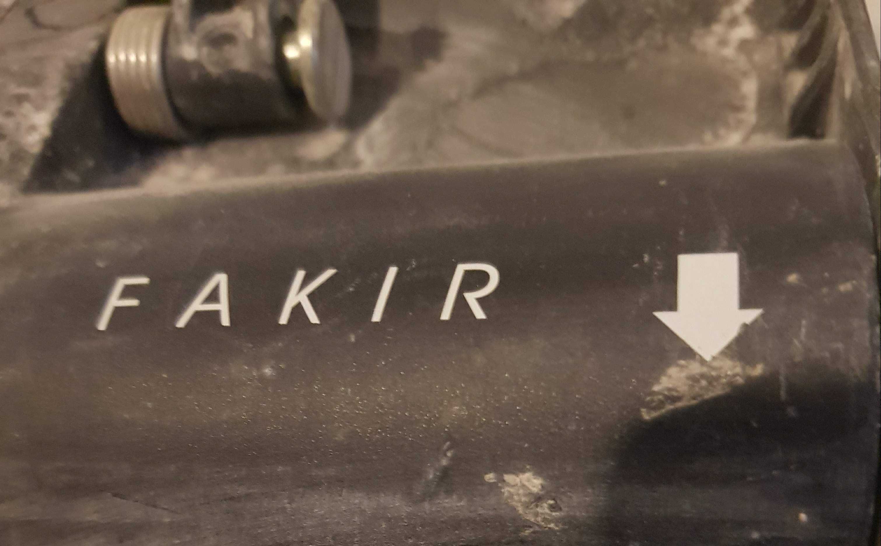 Zdzierak do tapet, perforator Fakir Festool