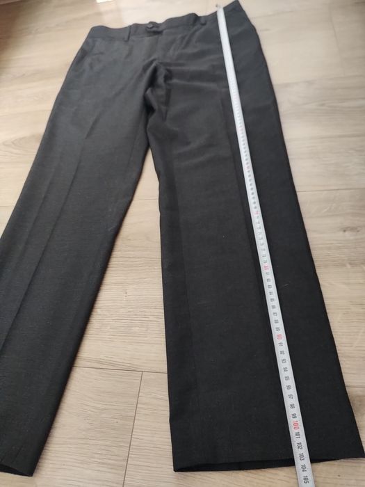 Spodnie garniturowe nowe F&F męskie 
W pasie około 43,5 cm x 2
Długość