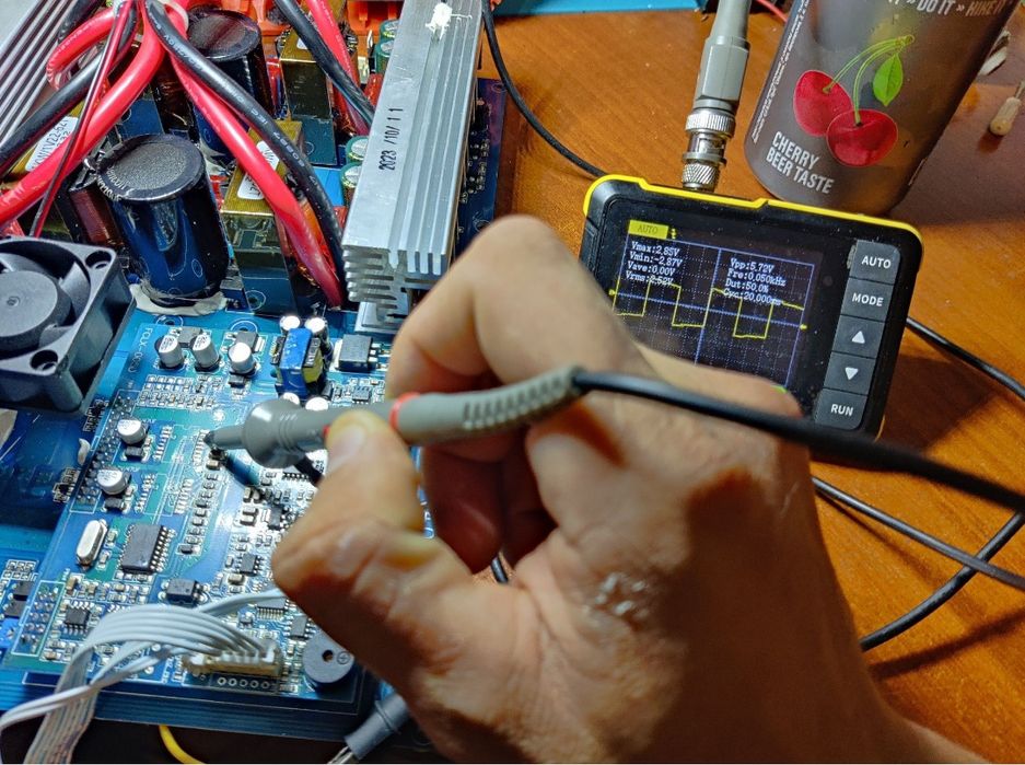 Ремонт гібридних інвекторів та зарядних станцій Полтава