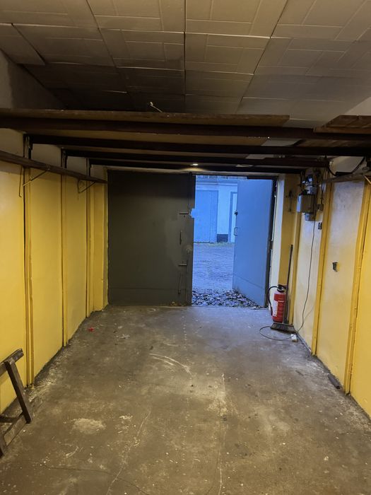 Garaz przy ul Przemysłowej w Czarnkowie wynajmę