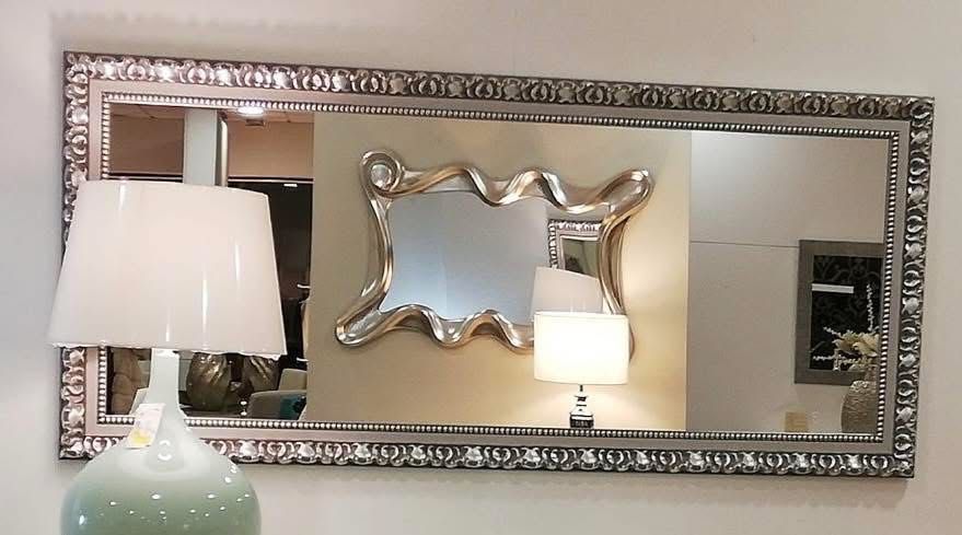 Espelho decorativo em ótimo estado