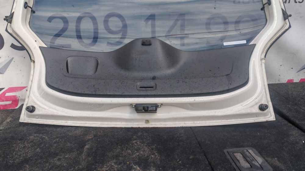 Ляда seat mii skoda citigo