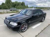 Продам w202 2.8 газ бенз 1994