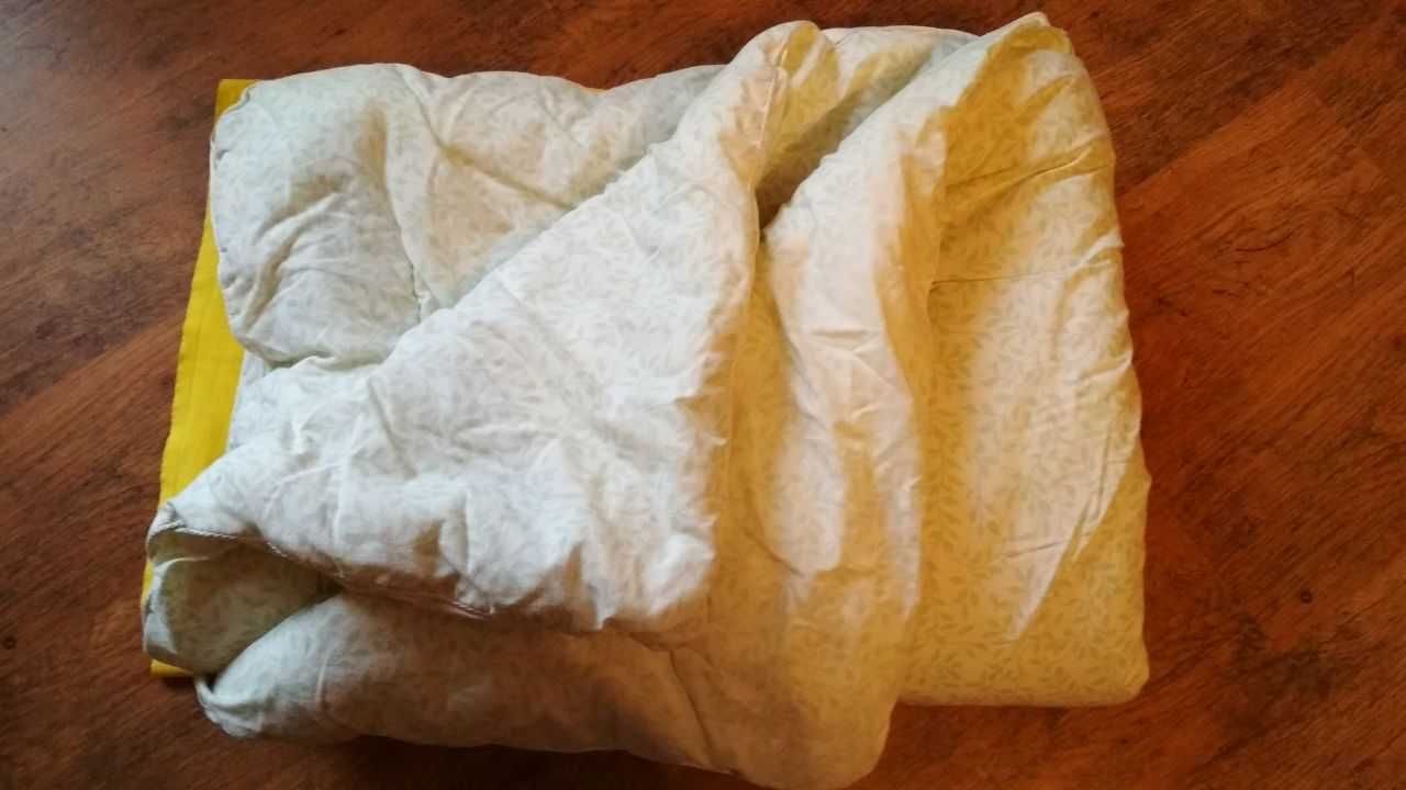 Одеяло  синтепон 1.5 спальное бу