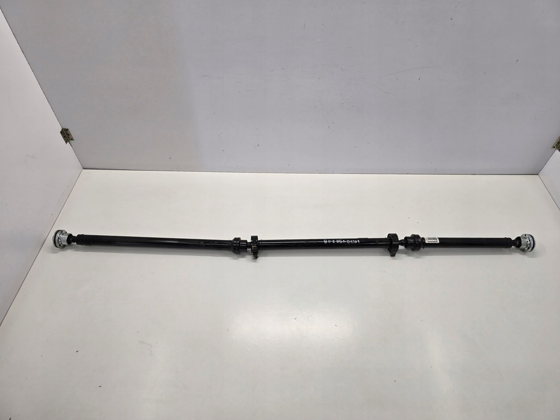 VOLVO V90 17R WAŁ NAPĘDOWY 2.0 T6 32339127