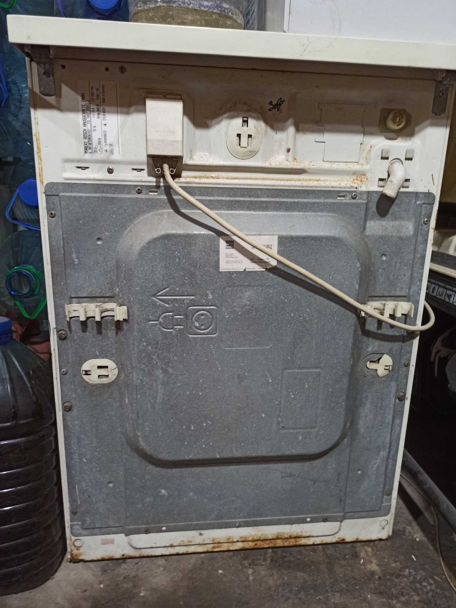 Стиральная машина Bosch wfs3830/02 Silence Exclusiv на зч или ремонт.