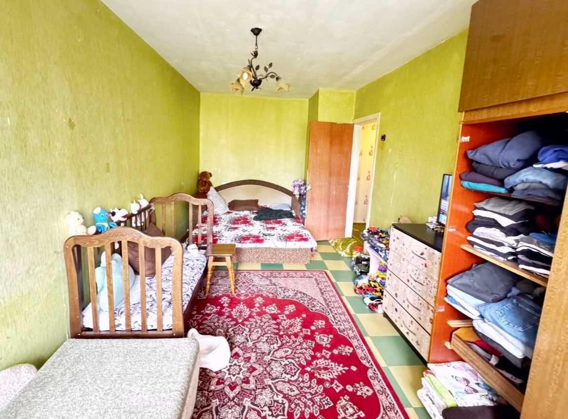 Продам 1-к квартиру на Строителей (Фрунзе), смт. Слобожанское/Днепр