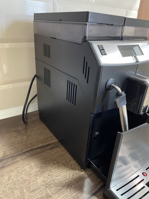 Кавомашина Saeco lirika