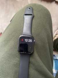 Iwatch se 44mm ecra partido