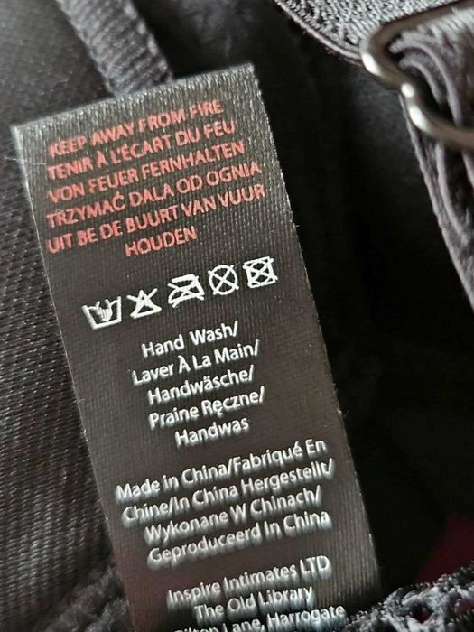 Комплект кружевных бюстгальтеров MAVEN, 2 шт чёрный и малиновый