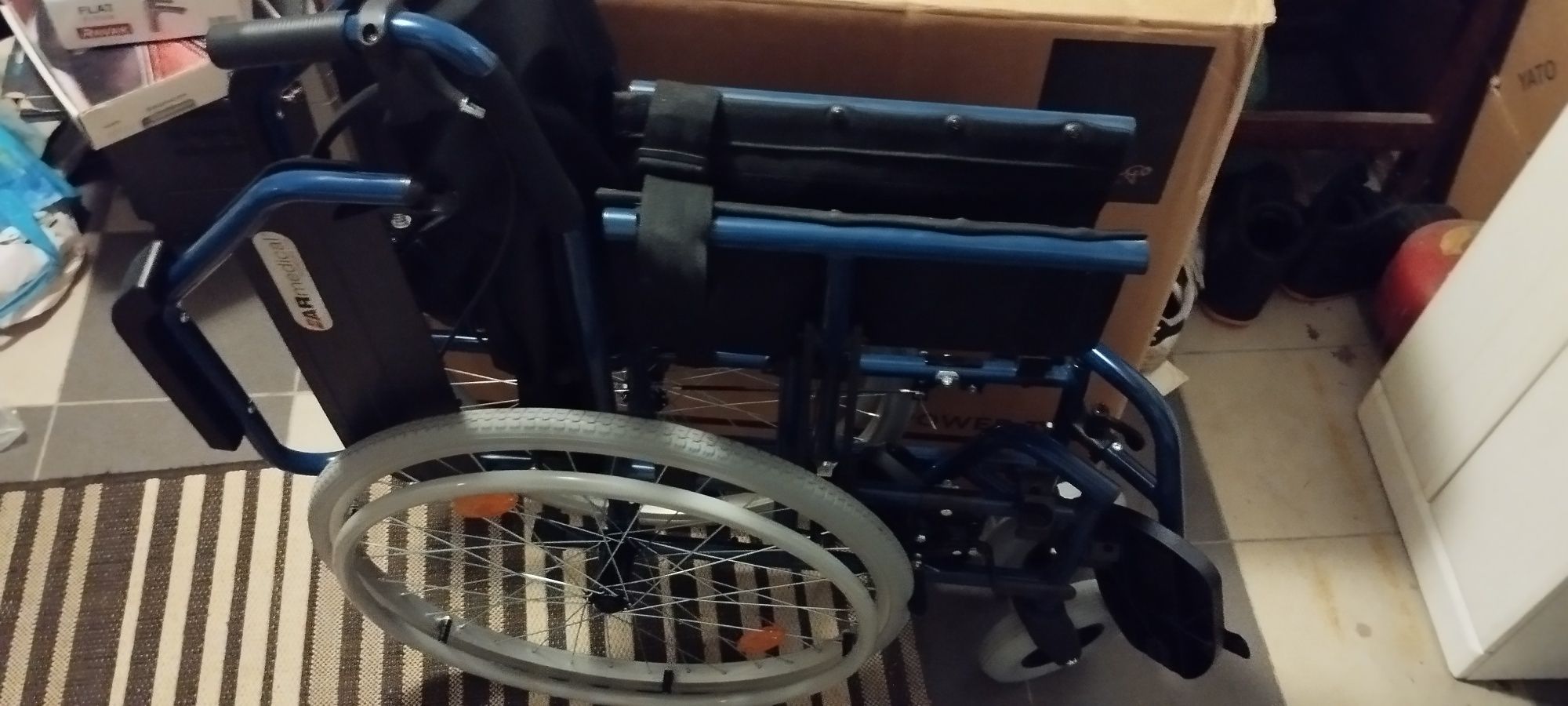 Wózek inwalidzki aluminiowy nowyna kauczukowych oponach duży