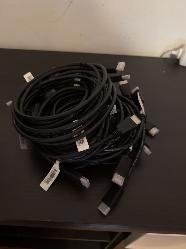 Cabo HDMI novo, nunca usado.