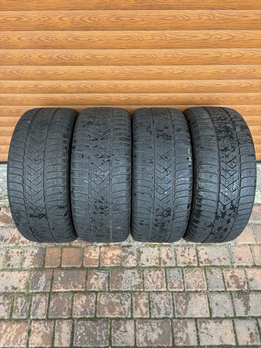 235/45/18 Pirelli 4 opony zimowe 6.26mm 2022r